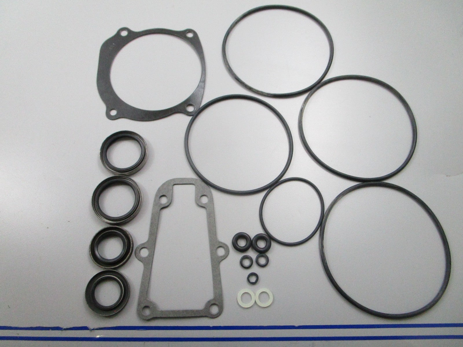 *NEW OEM* 0810 OMC Johnson Evinrude Gearcase Seal Kit Assembly 434516 0434516