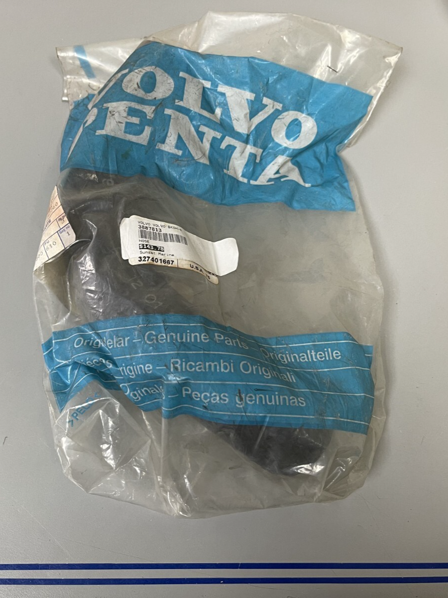 *NEW OEM* 0670 Volvo Penta Hose 3887813