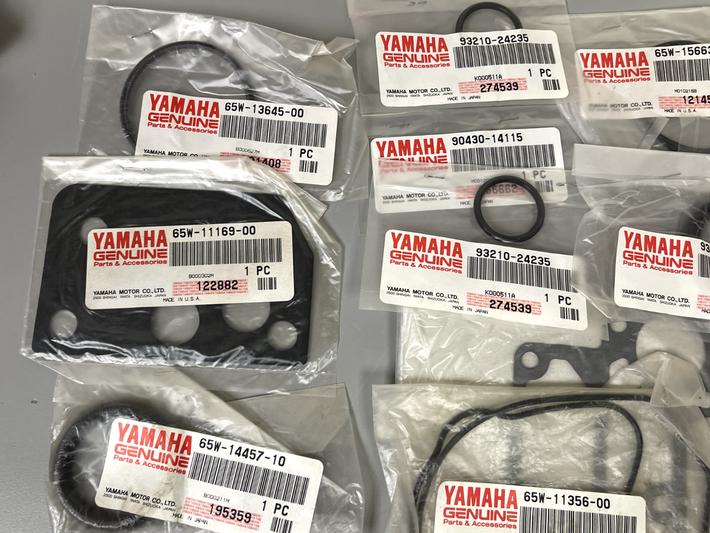 *NEW OEM* 0670 Yamaha Gasket Kit 65W-W0001-00-00 65W-W0001-00 (Incomplete Kit)