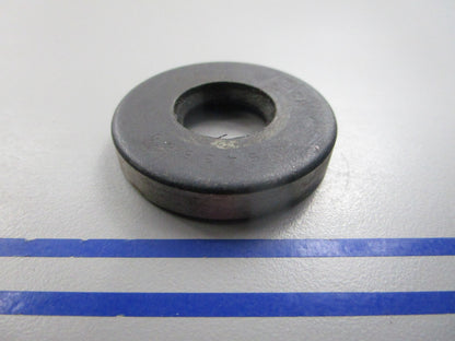 NEW OEM 329086 0329086 OMC Johnson Evinrude Powerhead Seal 0810