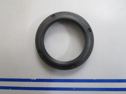 *NEW OEM* 0820 Volvo Penta Sealing Gear 3863085