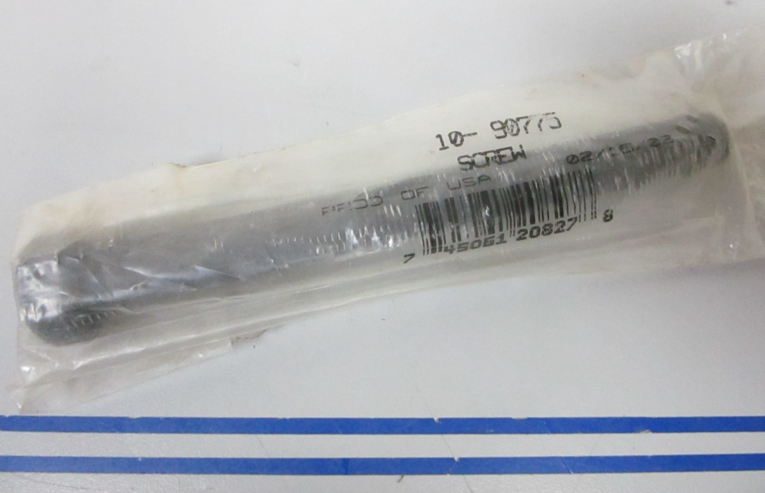 *NEW OEM* 0720 Mercury Quicksilver Screw 10-90775