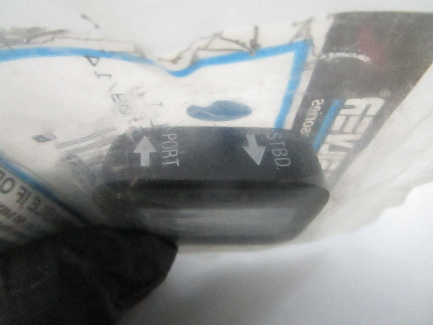 *NEW OEM* 0810 Mercury Quicksilver Dual Knob Cover 19029T06