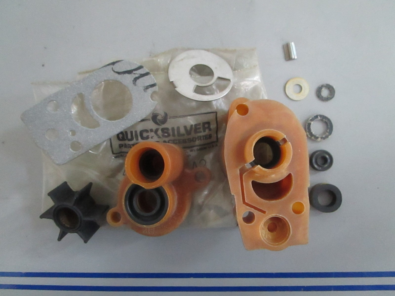 *NEW OEM* 0820 Mercury Quicksilver Water Pump Repair Kit 46-68986A2