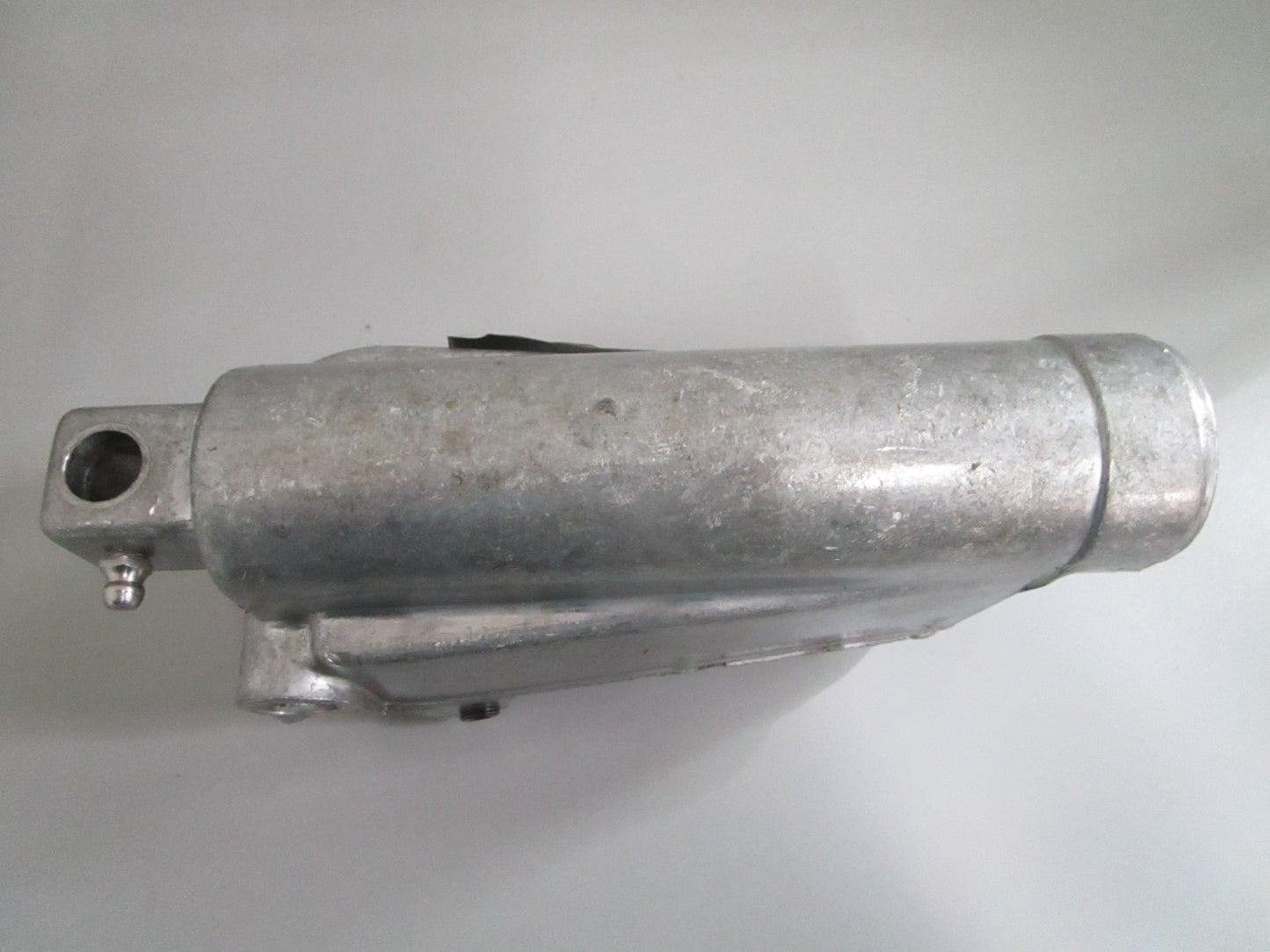 NEW OEM 173264 0173264 OMC Johnson Evinrude Valve Body & Gearcase Assy 0820