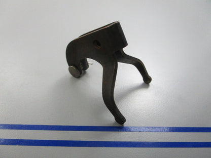 NEW OEM 320118 0320118 OMC Johnson Evinrude Shift Yoke 0810