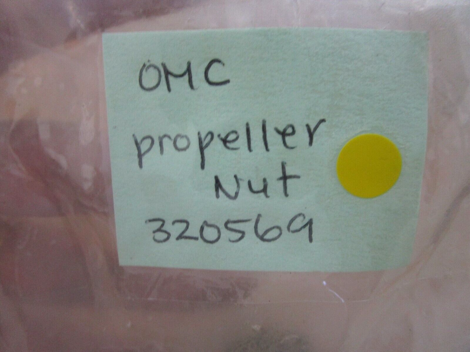 *NEW OEM* 0750 OMC Johnson Evinrude PROPELLER NUT 320569 0320569