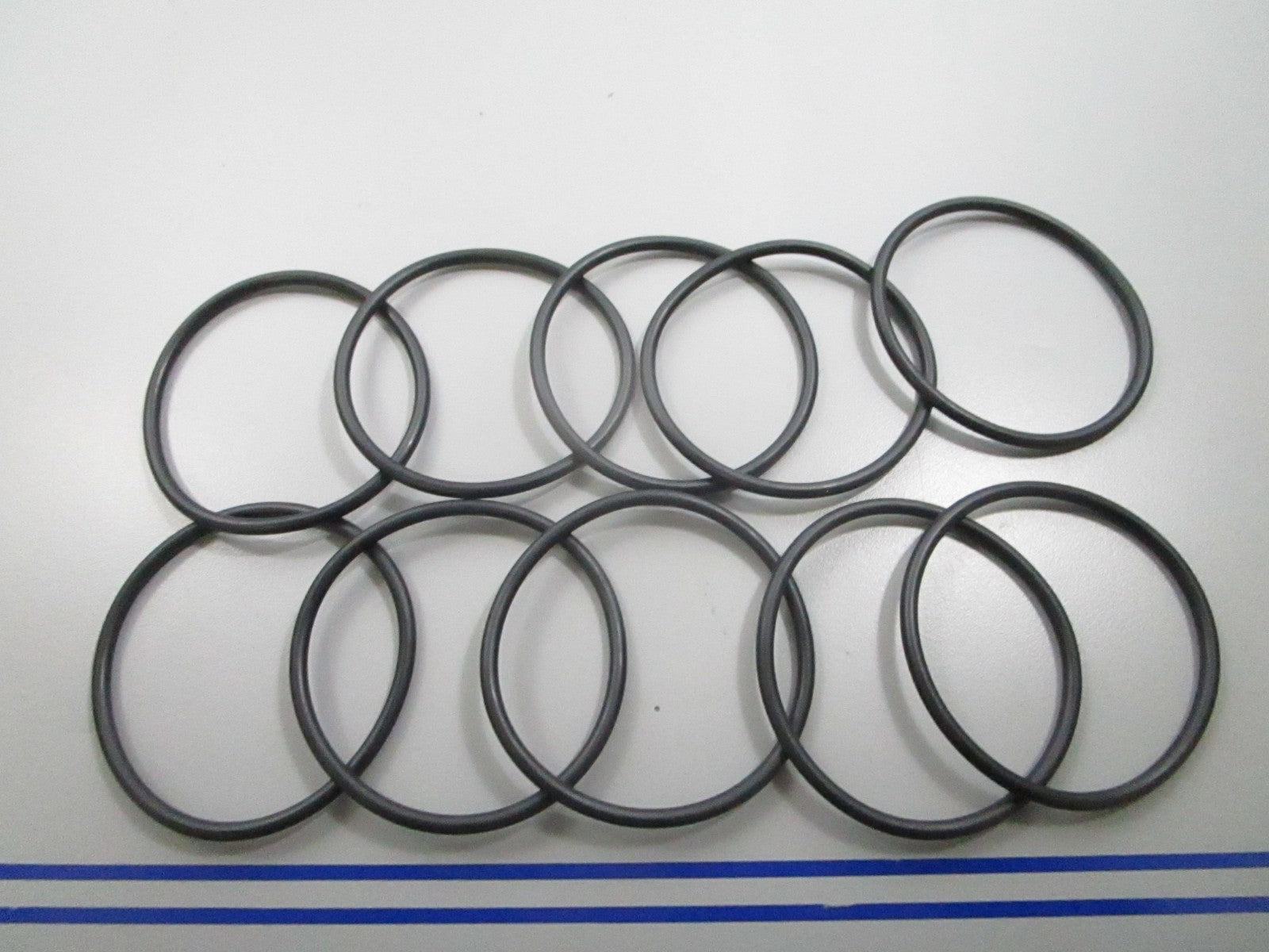 *NEW* (LOT OF 10) 0810 Buna-N Nitrile O-Ring -229