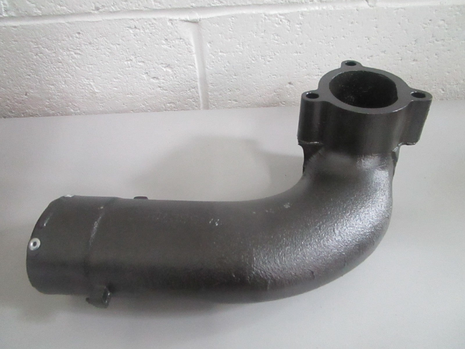 NEW OEM 53272A5 Mercury Quicksilver Elbow 0820