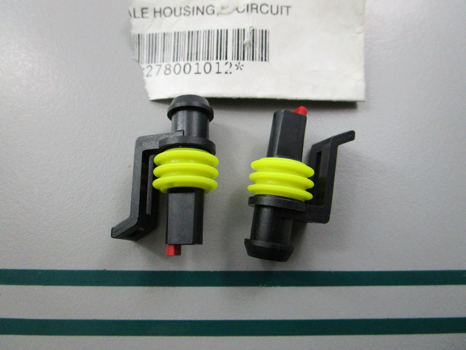 NEW (LOT OF 2) 278001012 Sea-Doo Circuit Male Housing 0810