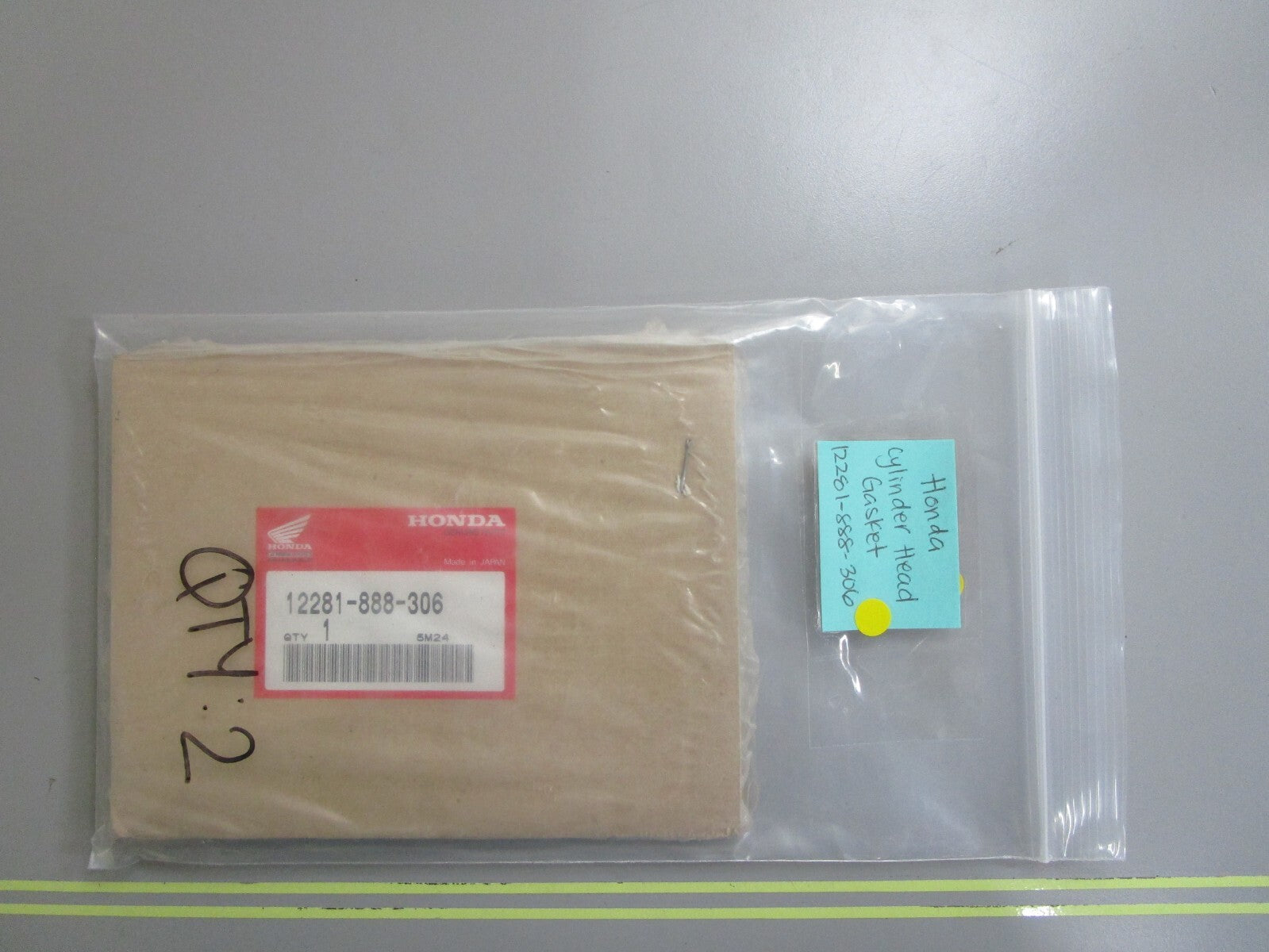 *NEW OEM* 0810 Honda Cylinder Head Gasket 12281-888-306