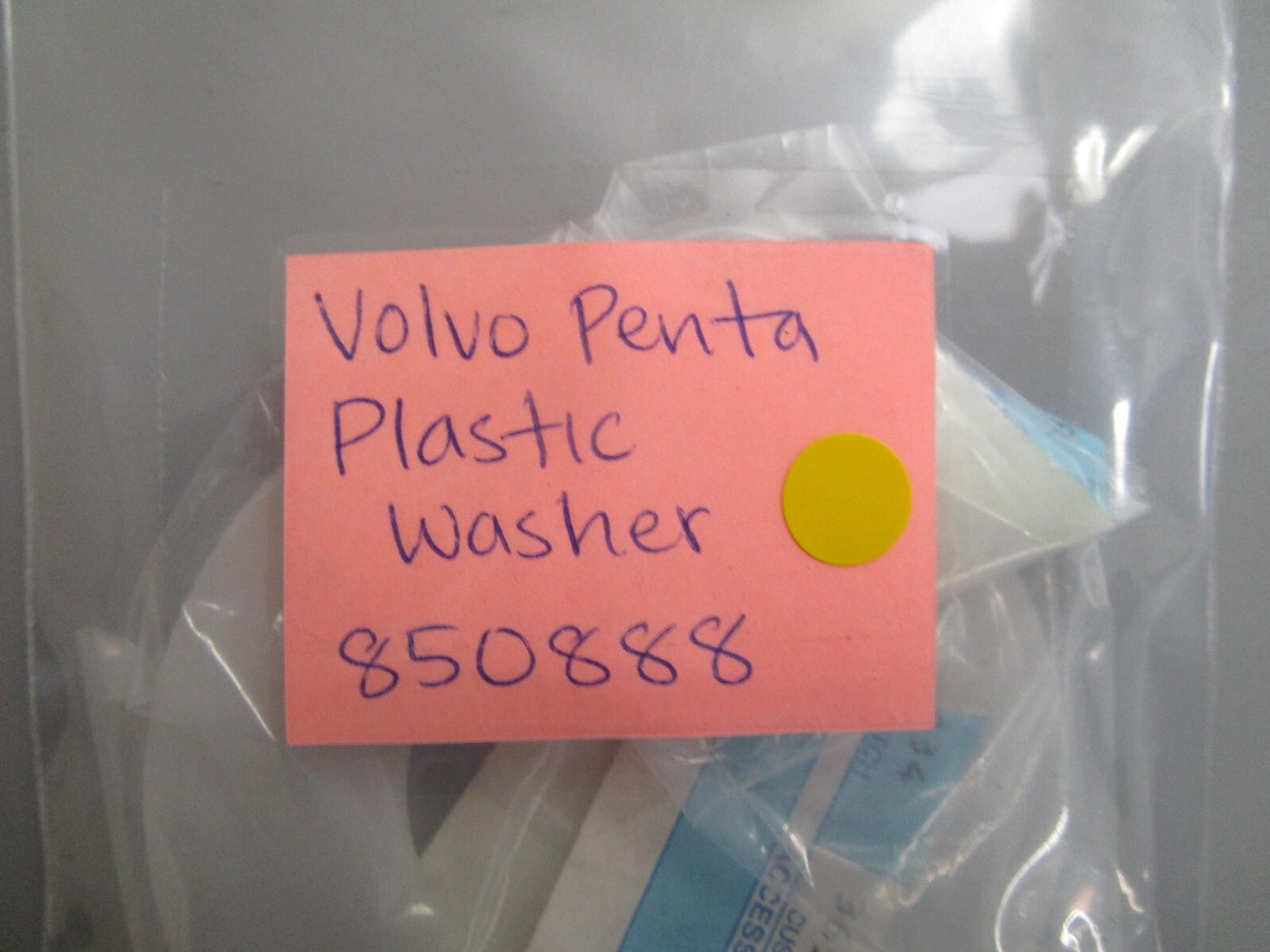 *NEW OEM* 0810 Volvo Penta Plastic Washer 850888
