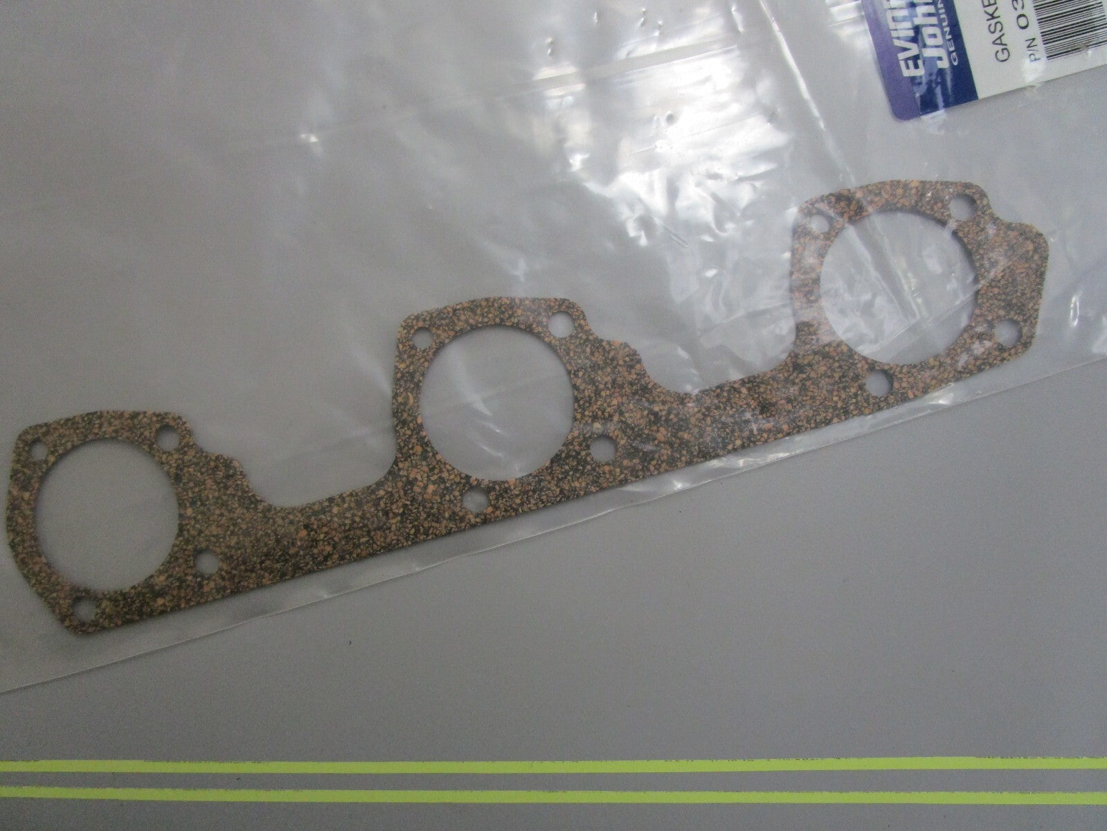 *NEW OEM* 0810 OMC Johnson Evinrude Gasket 333008 0333008