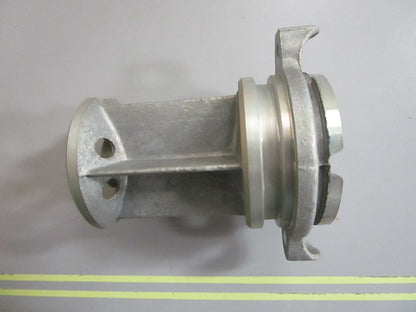 *NEW OEM* 0820 OMC Johnson Evinrude Bearing Carrier 384714 0384714 384711