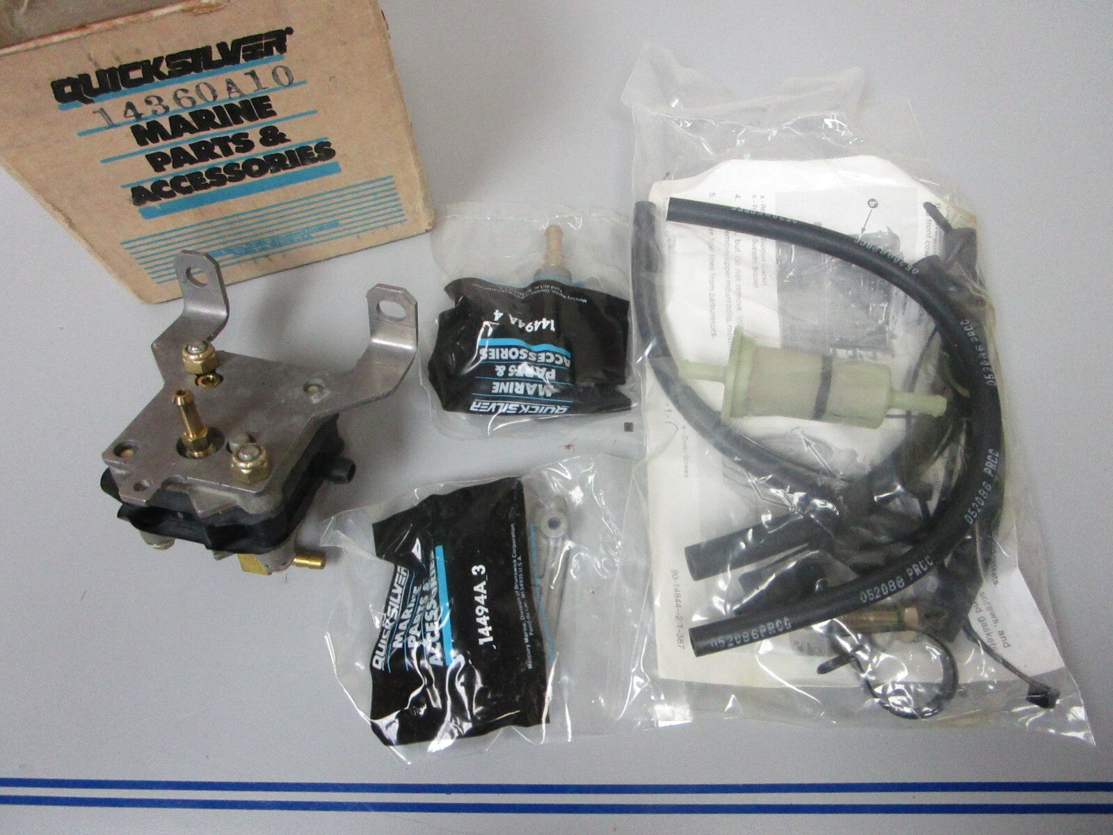*NEW OEM* 0720 Mercury Quicksilver Fuel Pump Kit 14360A10