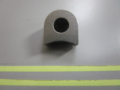 *NEW OEM* 0810 Volvo Penta Clamp 833878