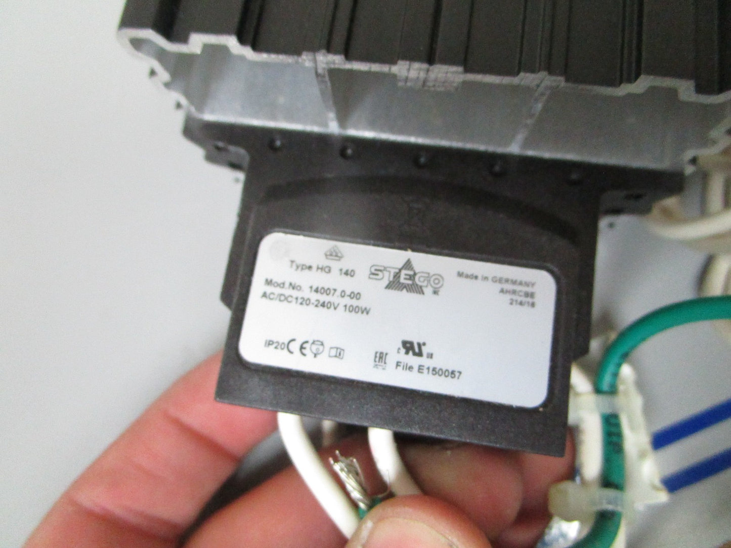 NEW OEM 14007.0-00 Stego Type HG 140 100W 120- 240 V Enclosure Heater 0720