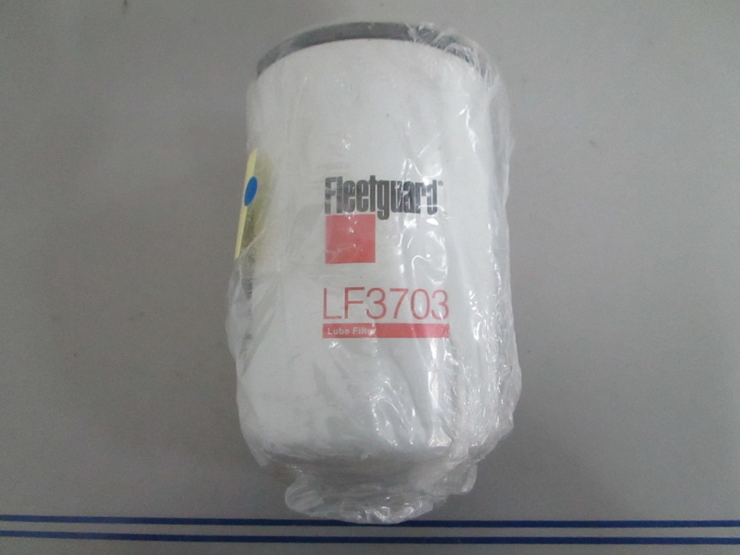 *NEW OEM* 0820 Fleetguard Lube Filter LF3703