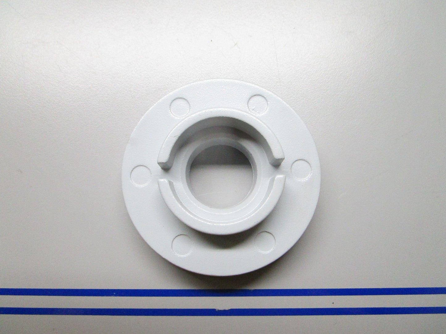 *NEW OEM* 0810 Volvo Penta Prop Spacer Washer 854047