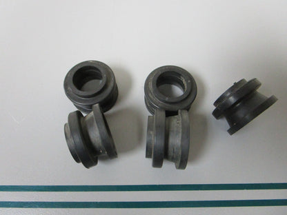 NEW OEM (LOT OF 5) 312460 0312460 OMC Johnson Evinrude Grommet 0810