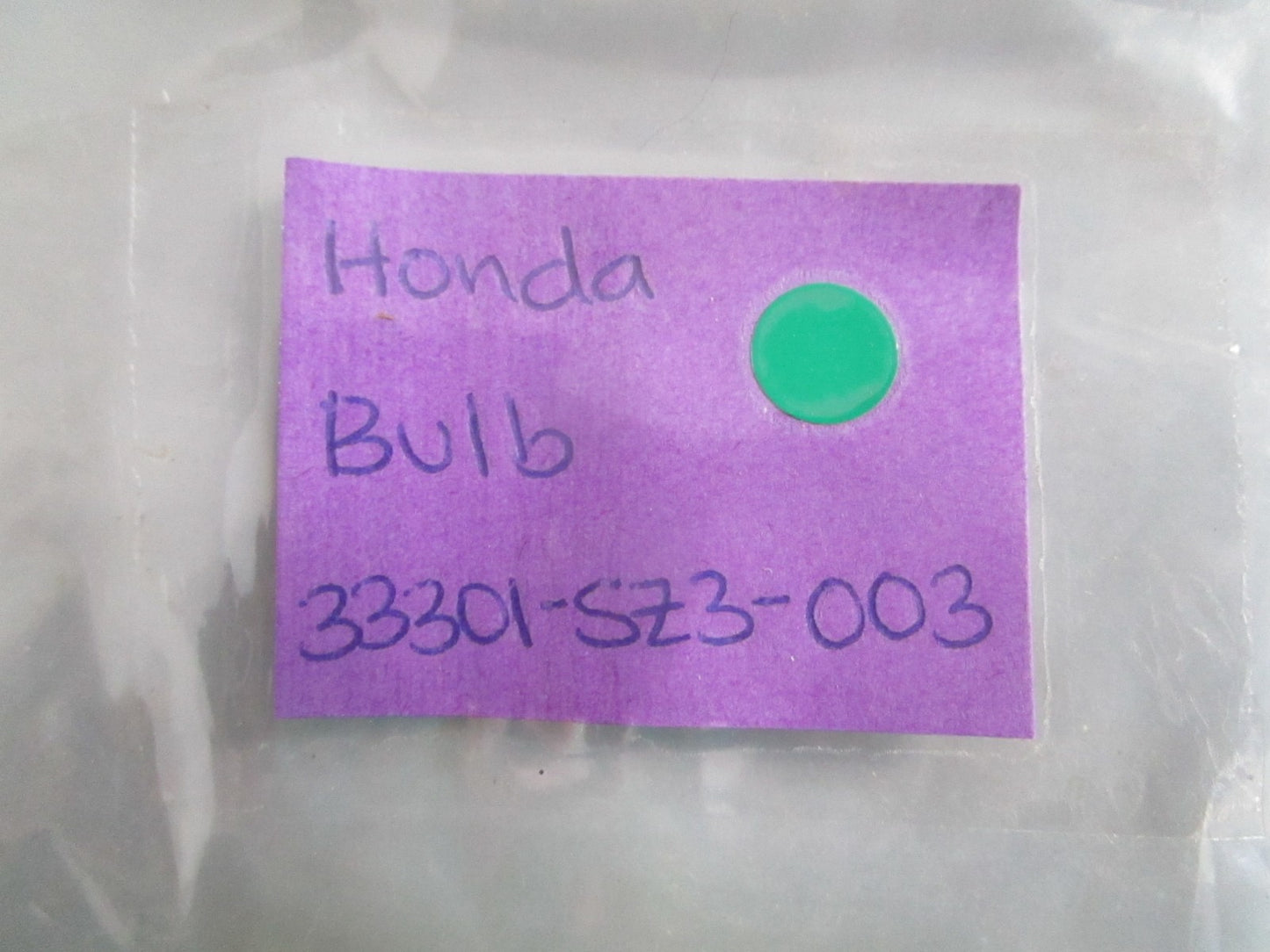 NEW OEM 33301-SZ3-003 Honda Bulb 0820
