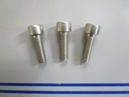*NEW OEM* (LOT OF 3) 0770 OMC Johnson Evinrude Bolt 340360 0340360