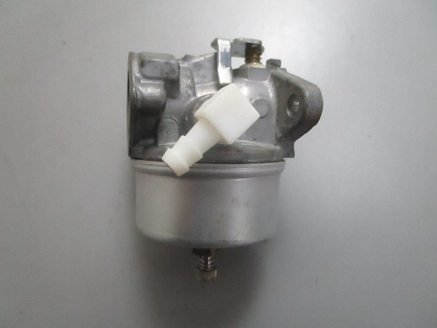 *NEW OEM* 0820 Tecumseh Carburetor Assy 632795A