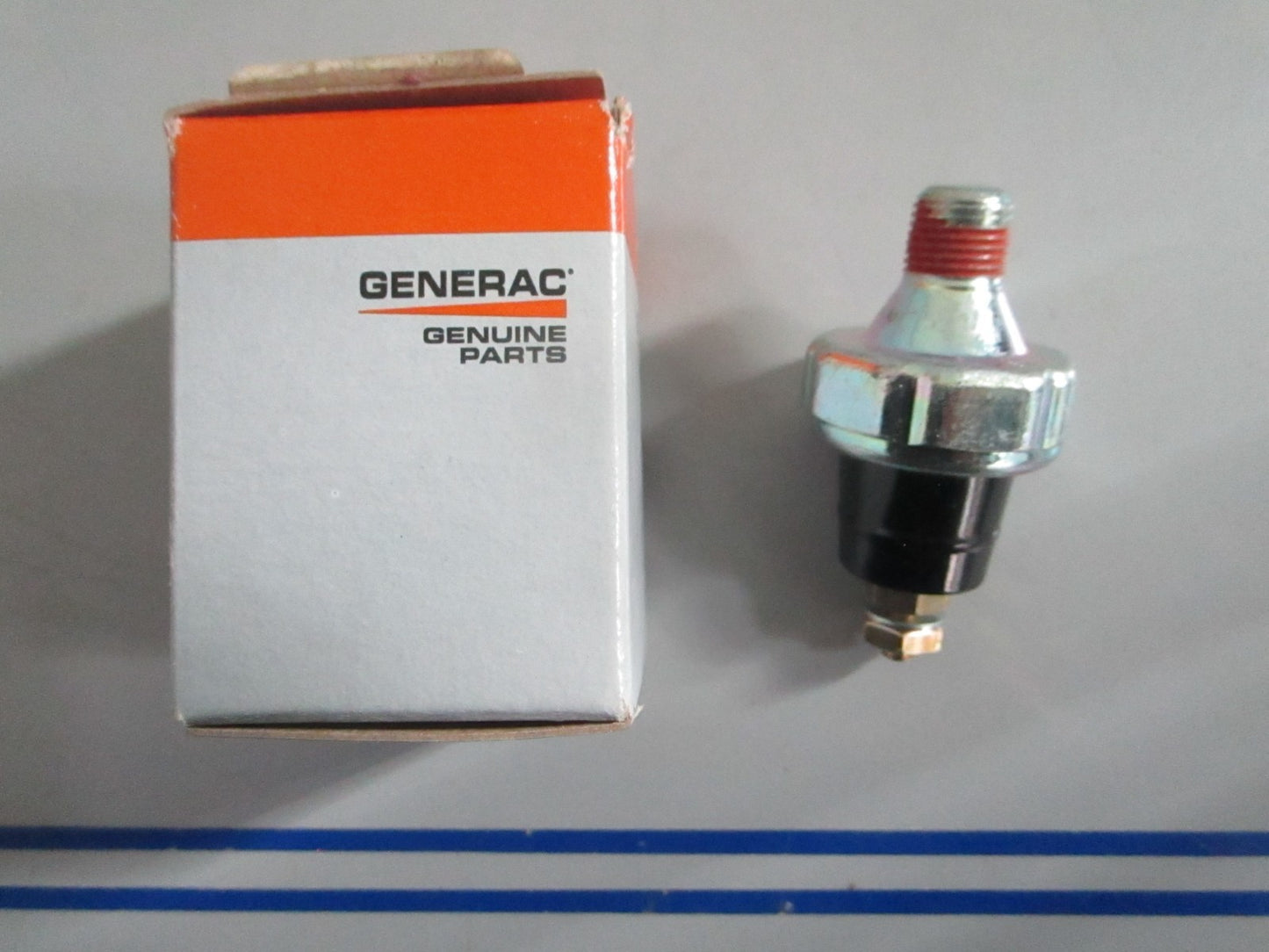 NEW OEM G099236 Generac 8PSI Oil Pressure Switch 0820