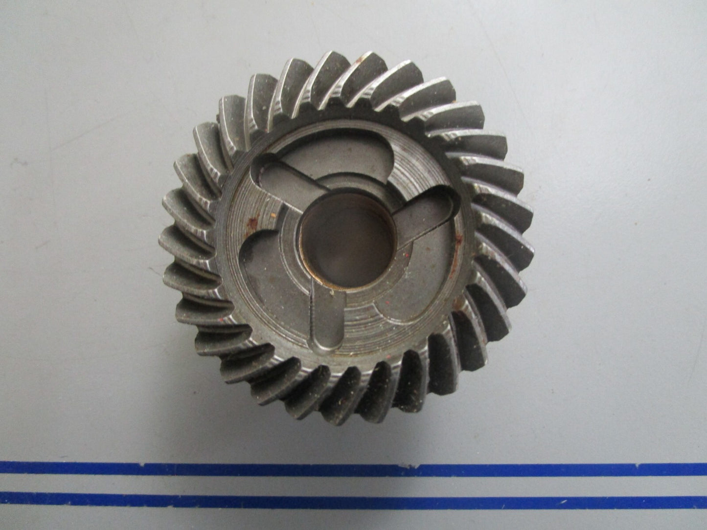 *NEW OEM* 0820 OMC Johnson Evinrude 29T Forward Gear 394823 0394823
