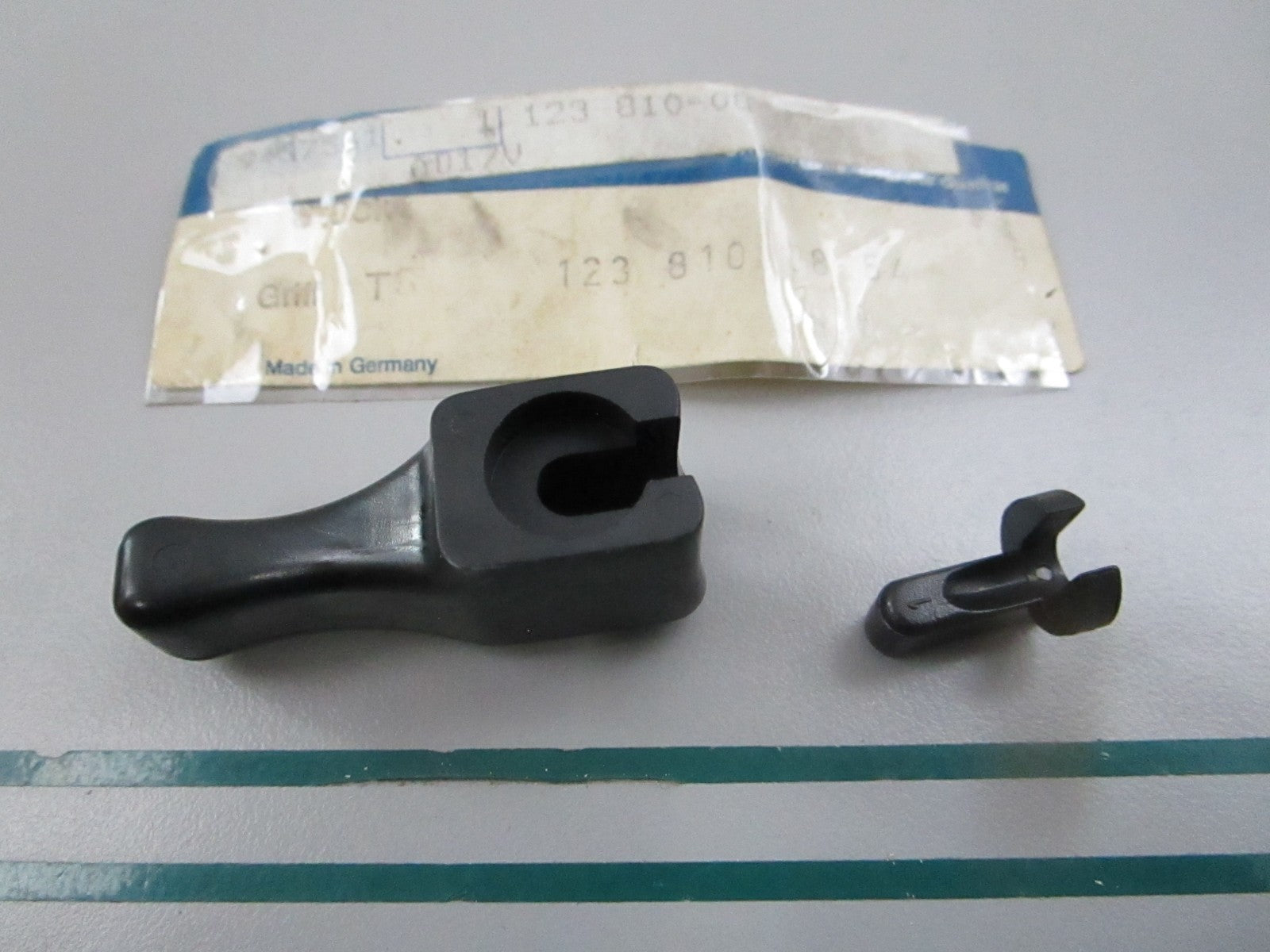 NEW OEM 1238100854 Mercedes-Benz Adjust Lever Kit 0810