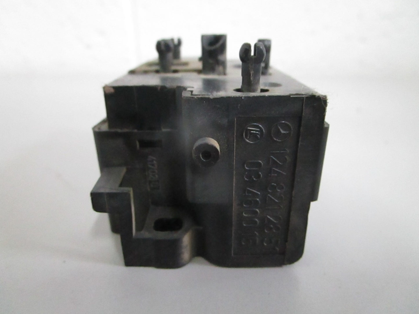NEW OEM 1248212851 Mercedes-Benz Seat Adjustment Switch 0820