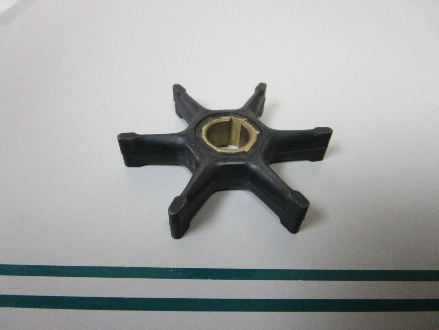 NEW OEM 775521 0775521 OMC Johnson Evinrude Impeller 0810