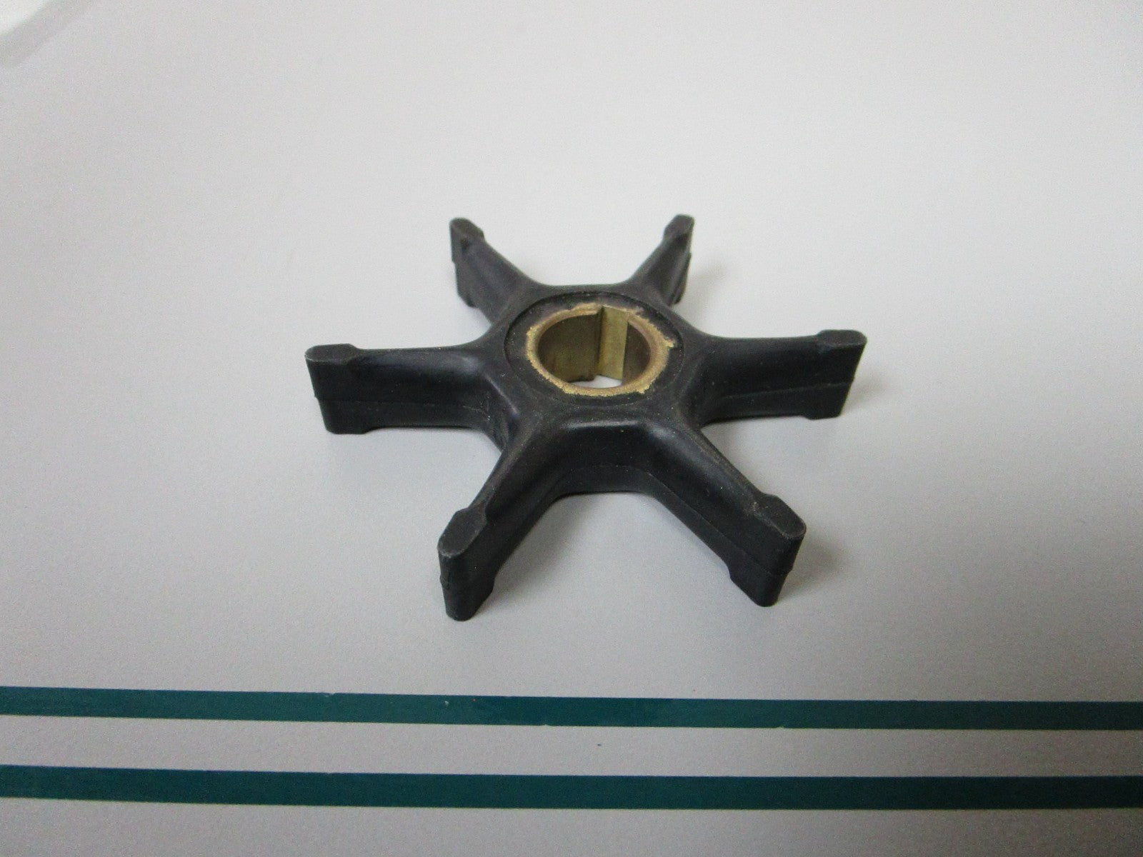 NEW OEM 775521 0775521 OMC Johnson Evinrude Impeller 0810