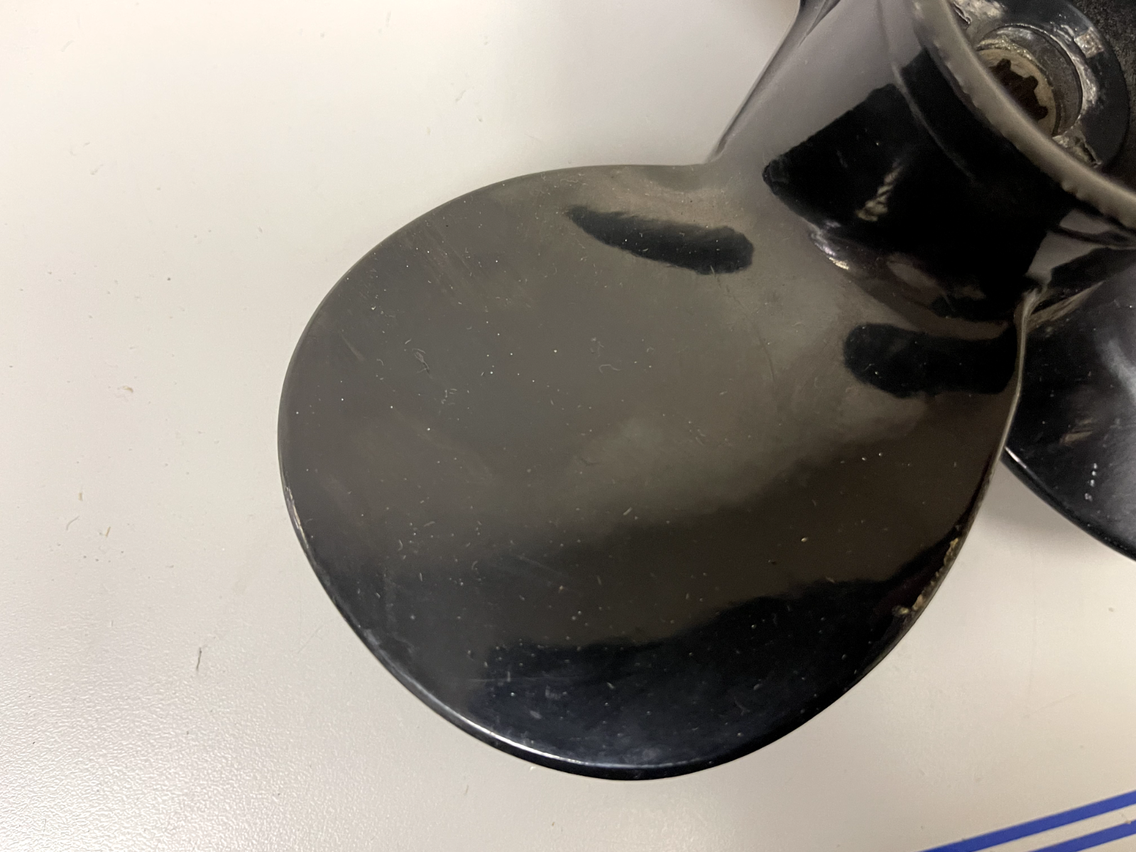 *NEW OEM* 0670 Mercury Quicksilver Propeller 48-828150A12