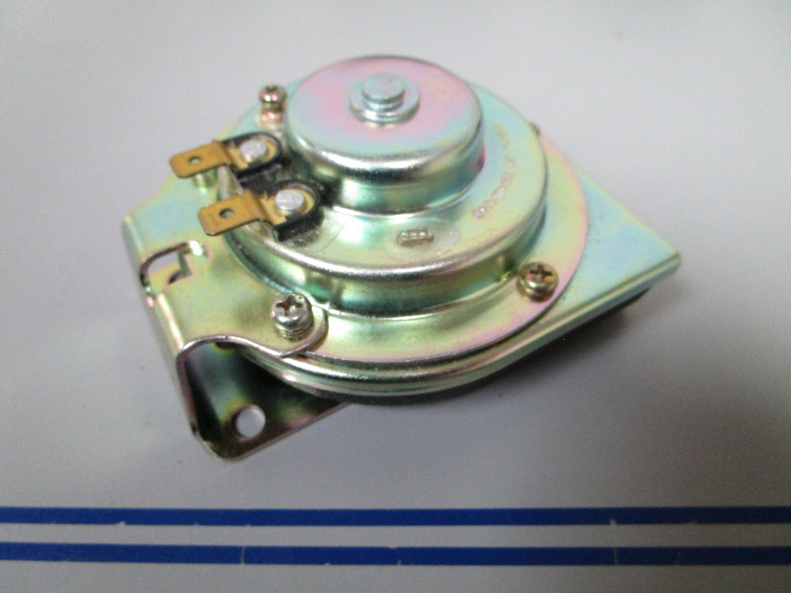 *NEW* 0810 AFI 12V Hidden Horn 11031