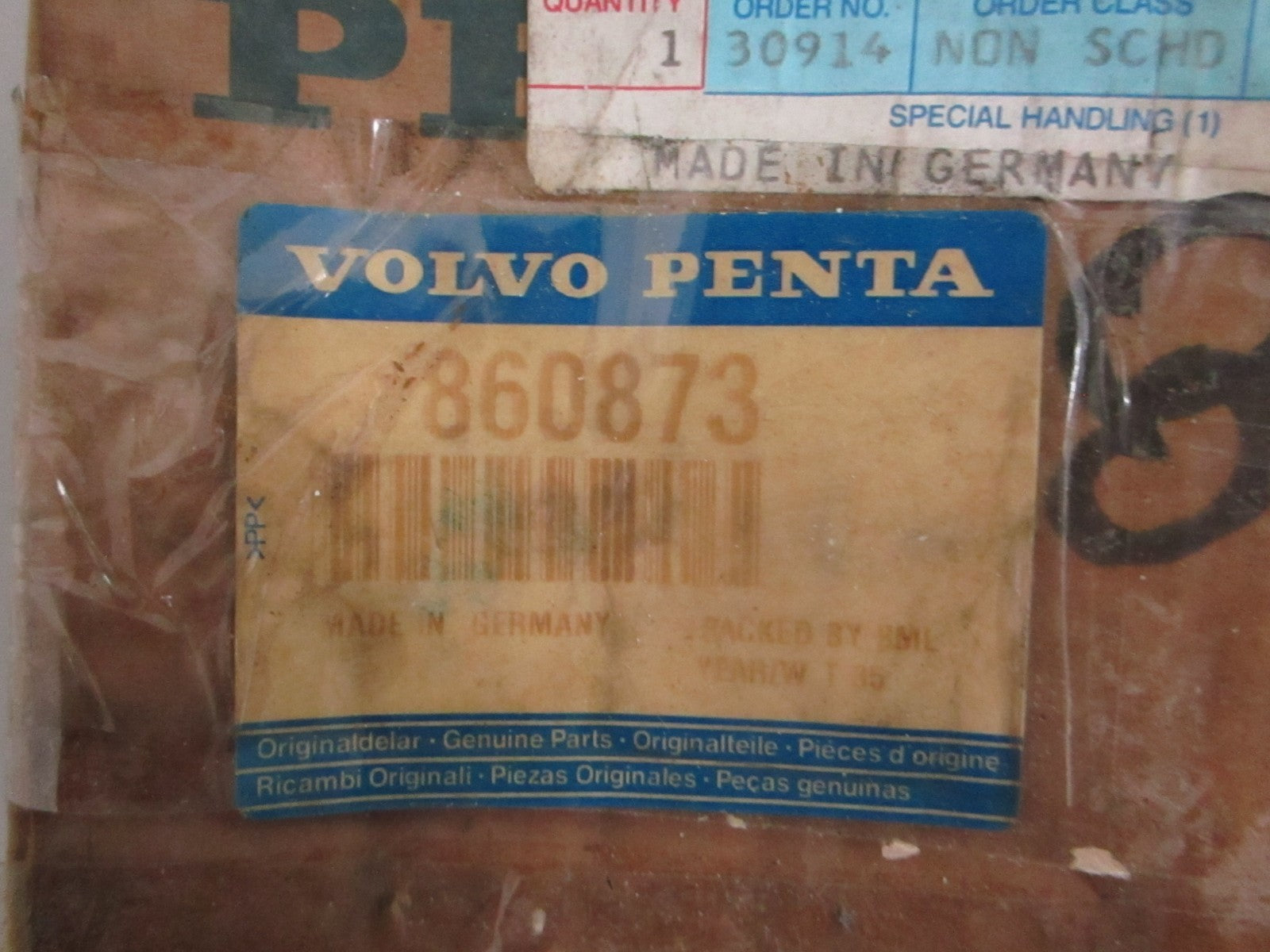 *NEW OEM* 0820 Volvo Penta Fuel Filter 860873