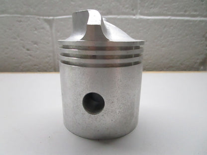 *NEW OEM* 0820 OMC Johnson Evinrude Piston 376829 0376829 304320