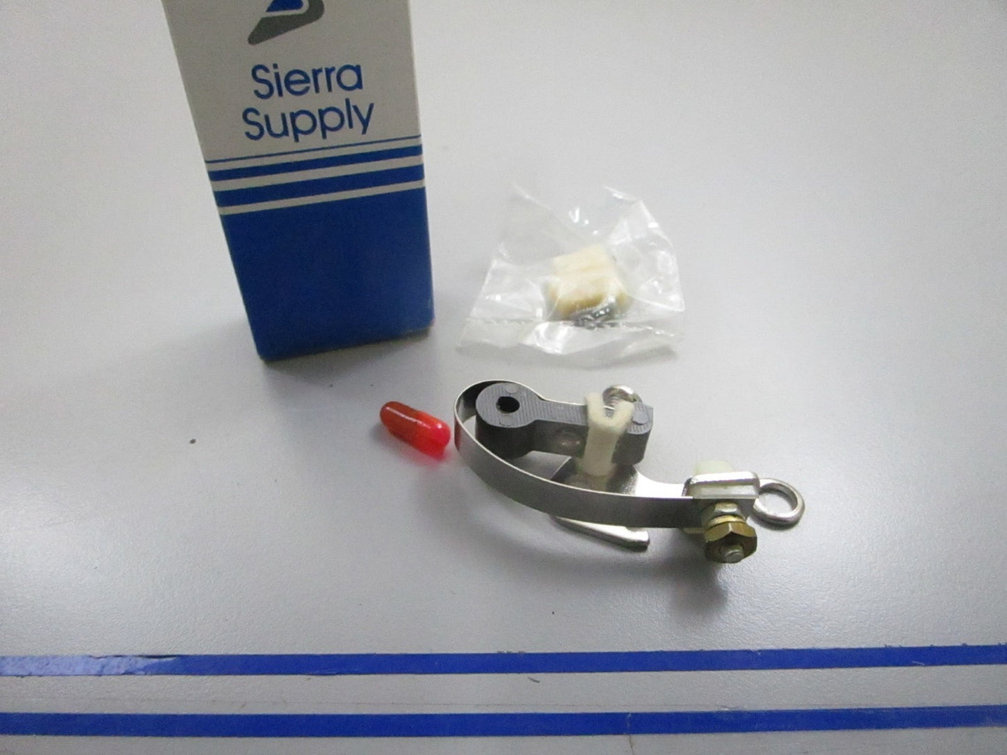 *NEW* 0810 Sierra Breaker Points 18-5148 Replaces: 394-1100A3