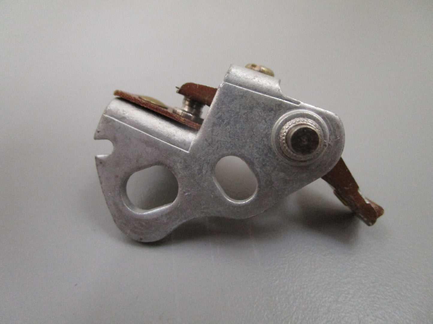 *NEW OEM* 0810 OMC Johnson Evinrude Break Point Assembly 581207 0581207