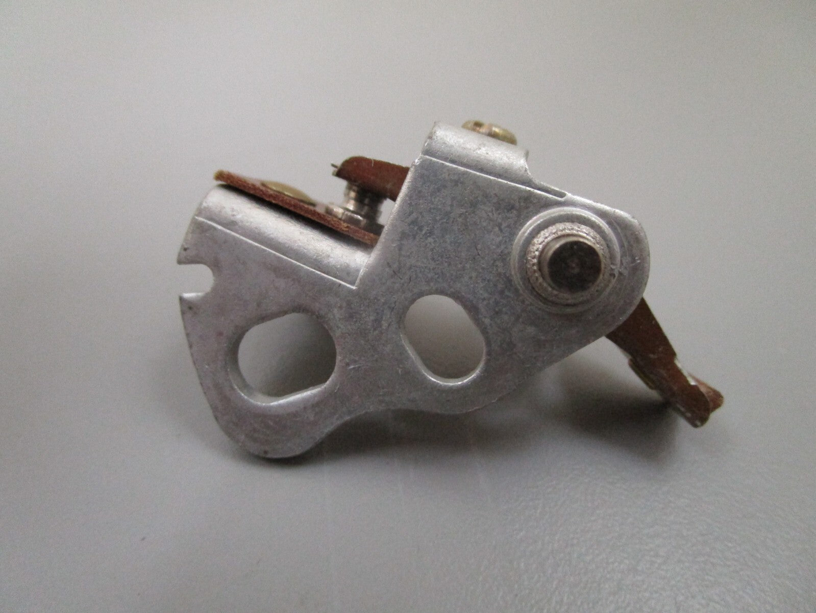 *NEW OEM* 0810 OMC Johnson Evinrude Break Point Assembly 581207 0581207