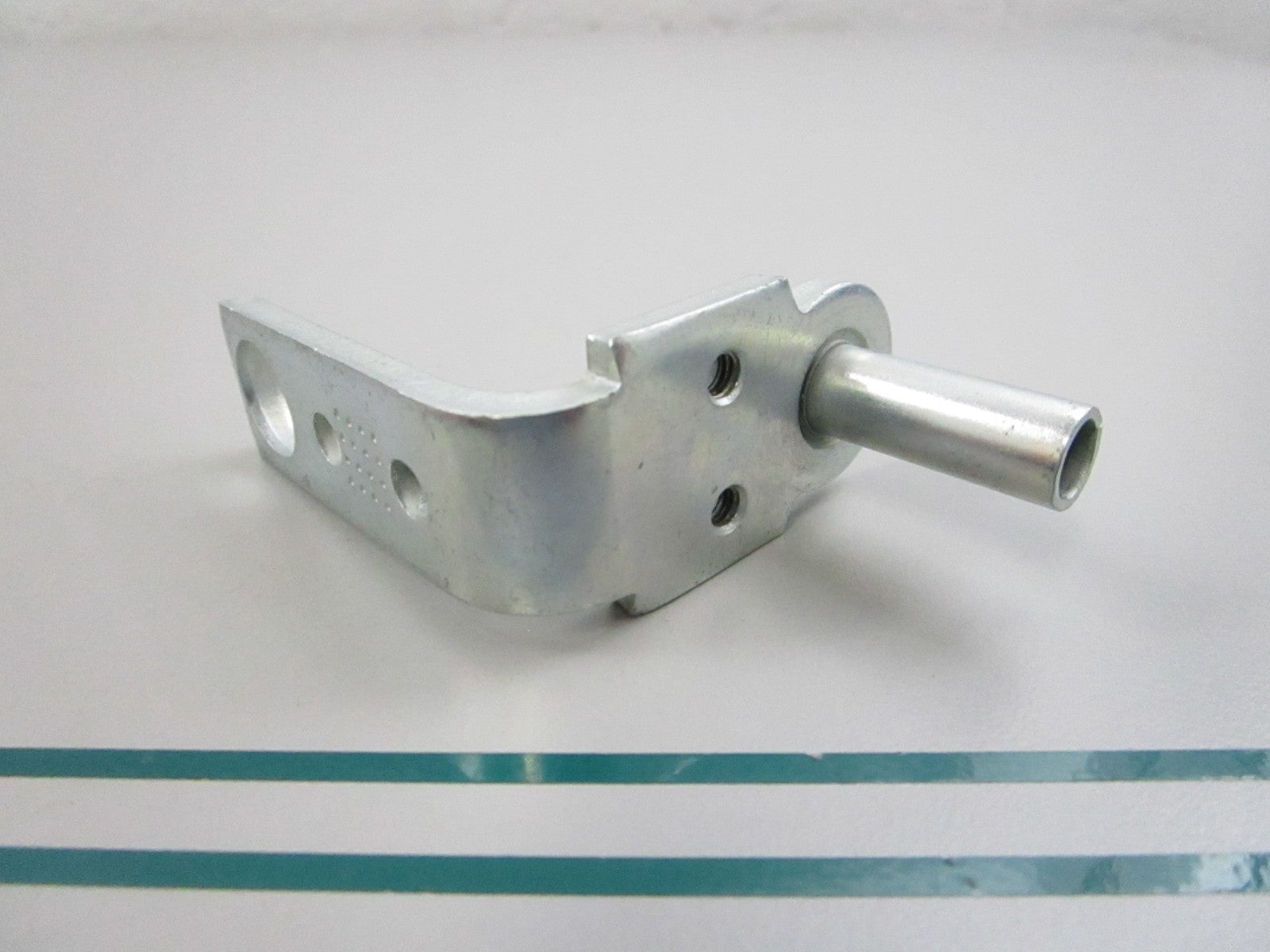 NEW OEM 8201707 Whirlpool Door Hinge 0810