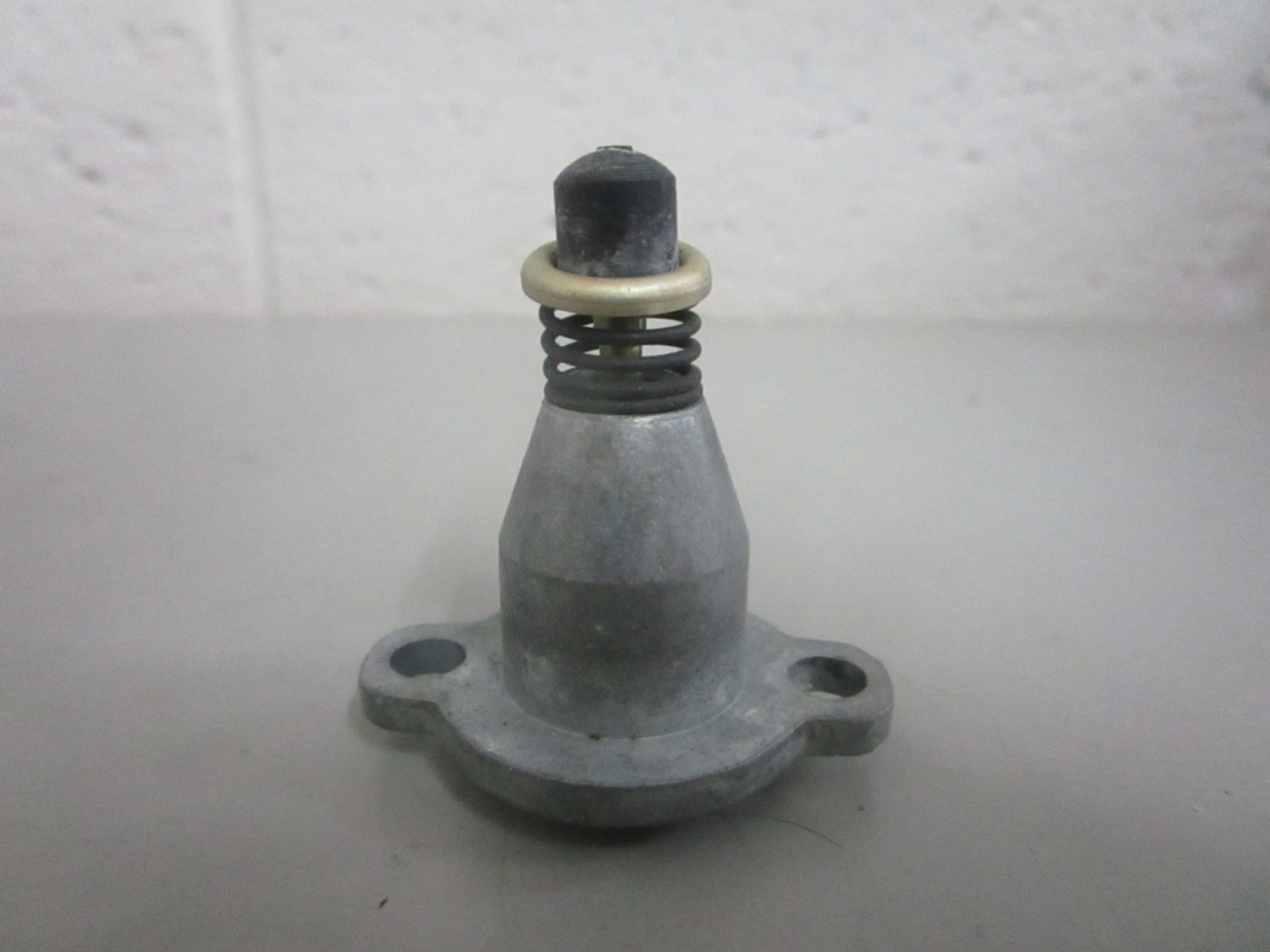 NEW OEM 7D-4050 CAT Valve A 0820