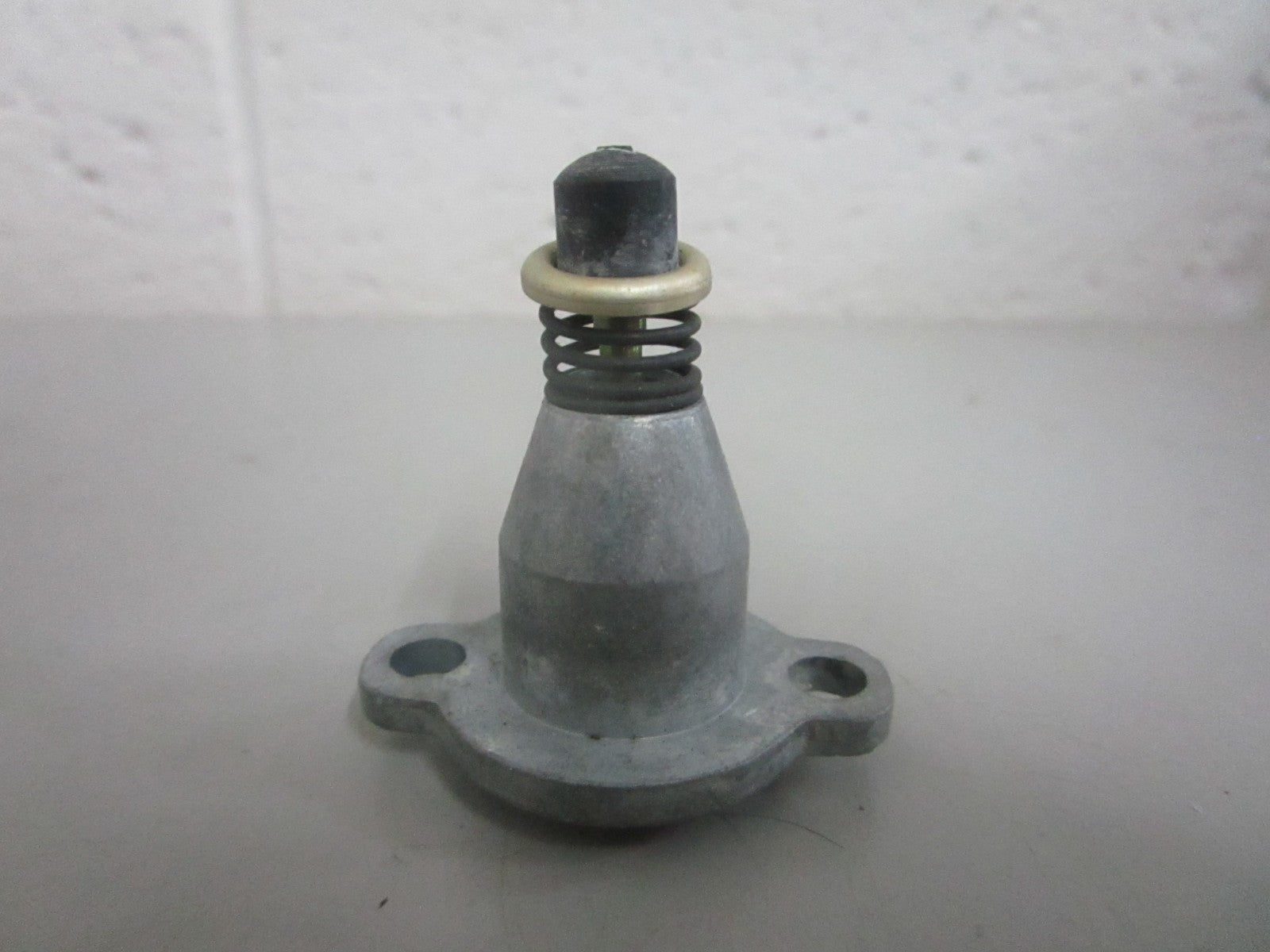NEW OEM 7D-4050 CAT Valve A 0820