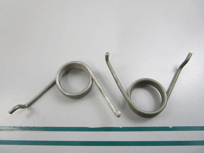 NEW OEM (LOT OF 2) 325528 0325528 OMC Johnson Evinrude Spring 0810