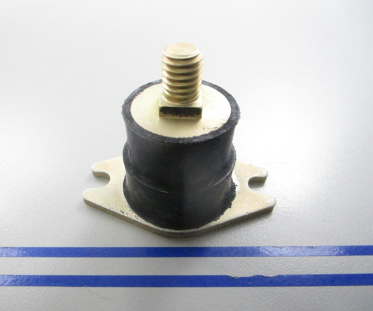 *NEW OEM* 0720 OMC Johnson Evinrude Rubber Mount 778211 0778211