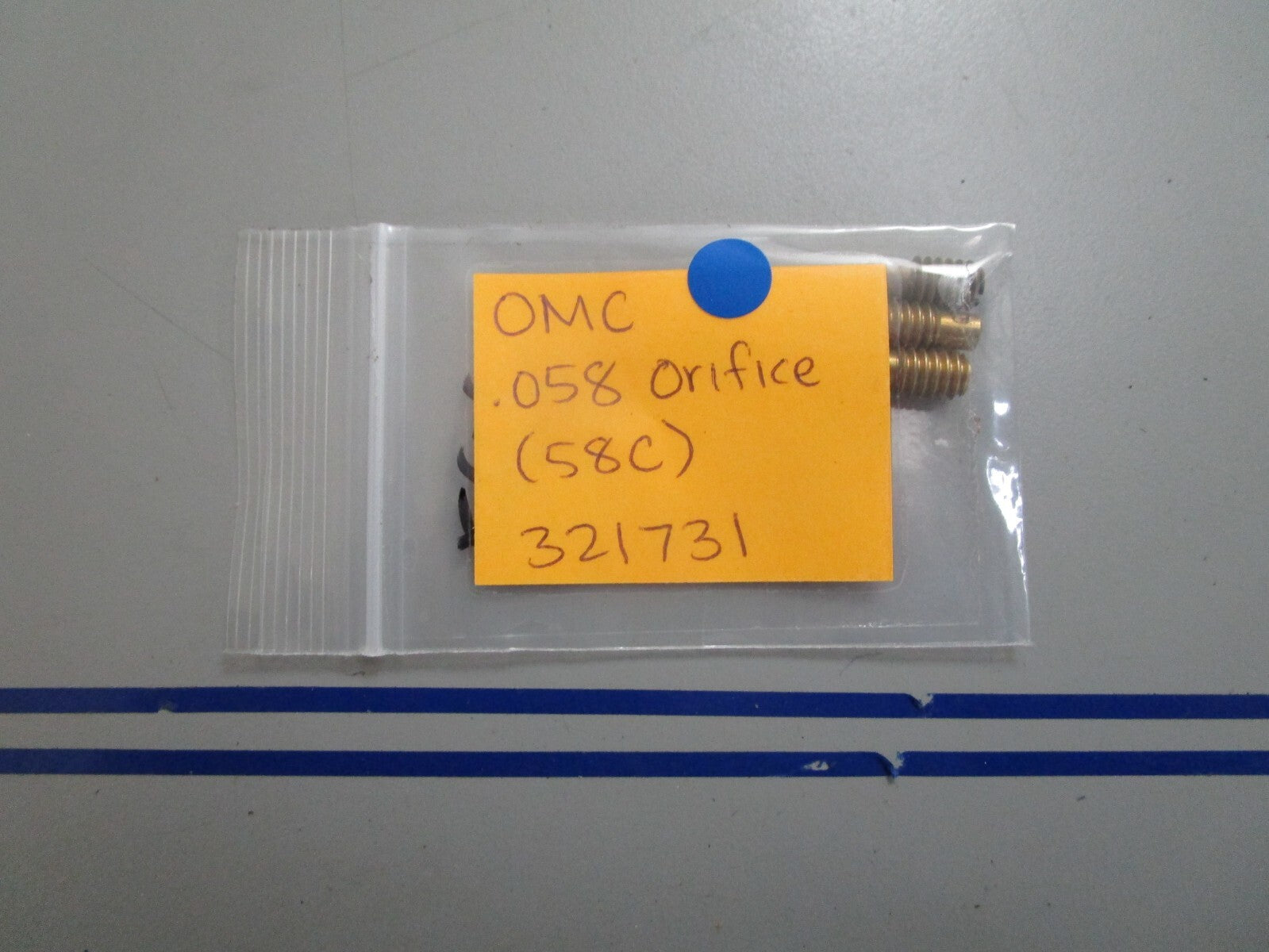 *NEW OEM* 0810 OMC Johnson Evinrude .058 Orifice (58C) 321731 0321731