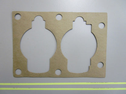 *NEW OEM* 0810 OMC Johnson Evinrude Gasket 550116 0550116