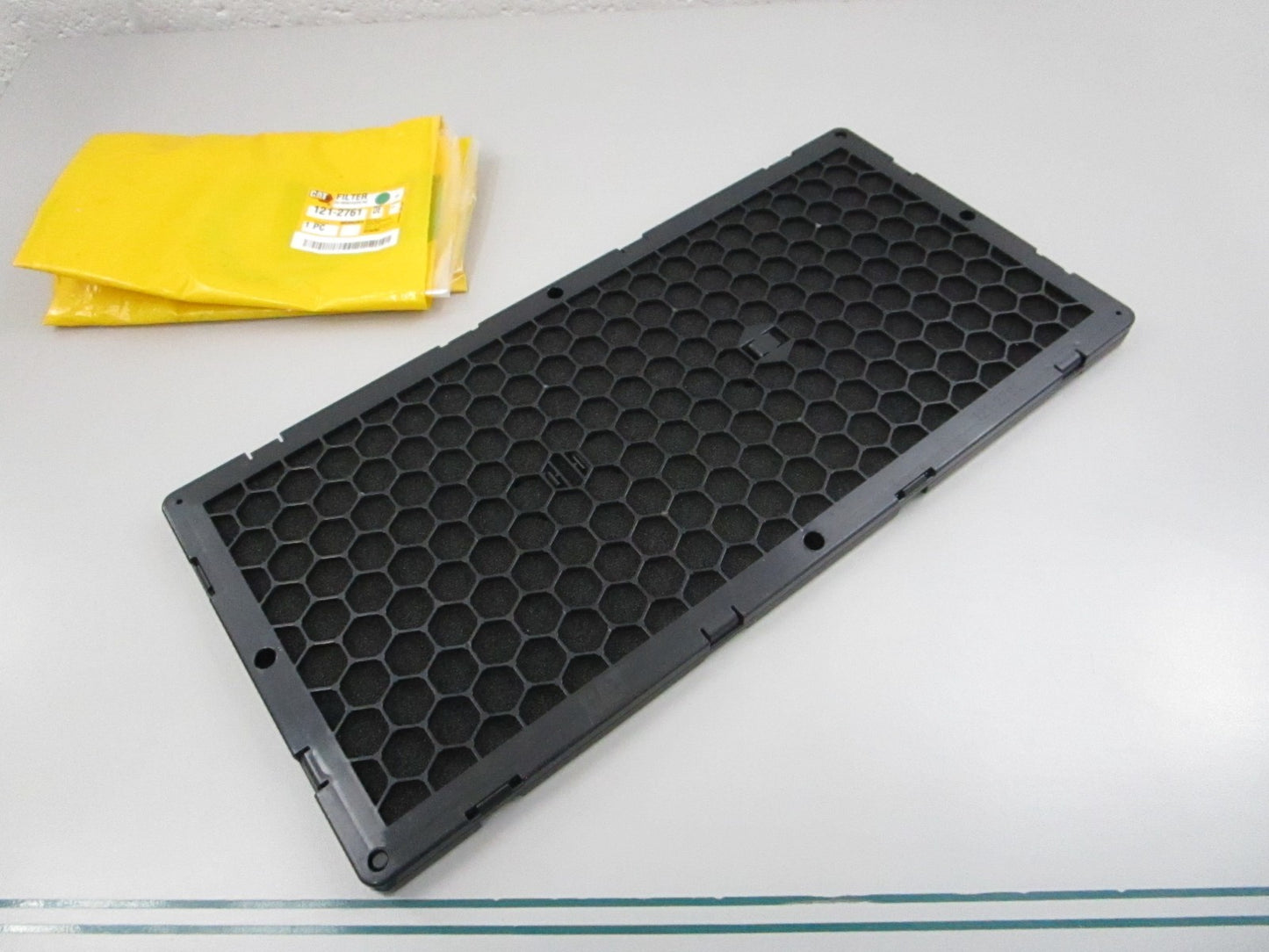CAT Caterpillar NEW OEM Cabin Air Filter 121-2761 D3K D4K Motor Grader 0810