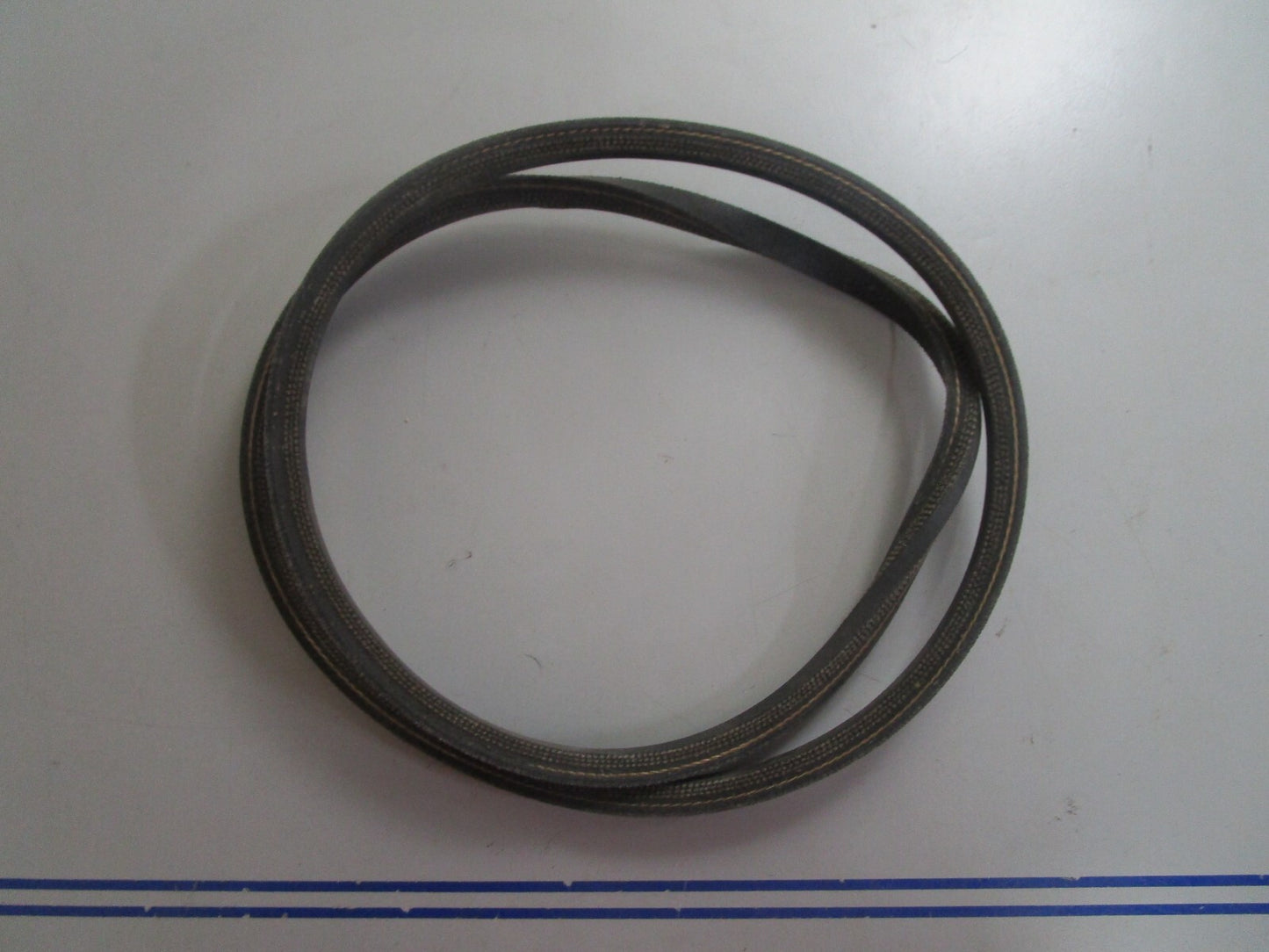 *NEW OEM* 0810 Volvo Penta V-Belt 3858462
