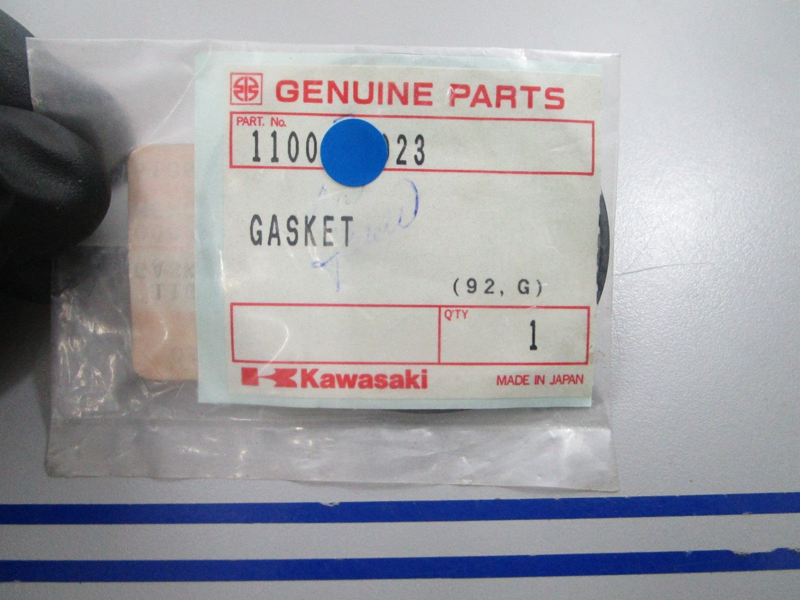 NEW OEM Kawasaki Gasket 11009-2023 0810